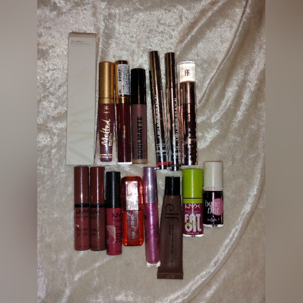 Lip Gloss Bundle
